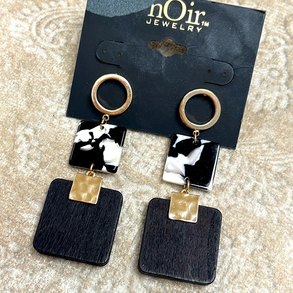 Brand New nOir Multilayer Square Acrylic Marble Black White Drop Earrings